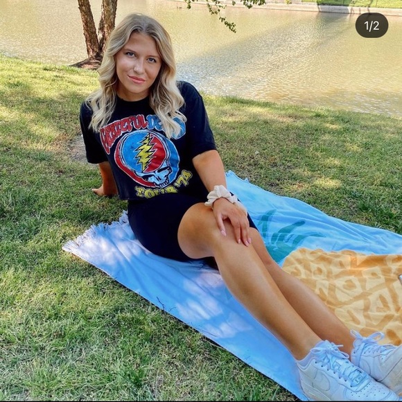 Meet your Posher, Sarah - Picture 1 of 1